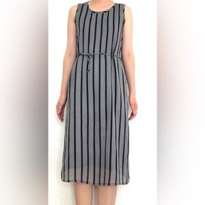 Vintage 1990’s possessed gray black stripe sleeveless midi dress, small